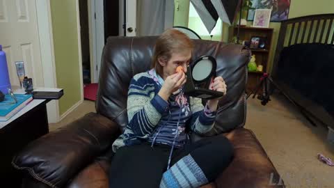 Snapshot of linzy19 chatting on 01.08.25 Linzy19 online show from 01.08.25