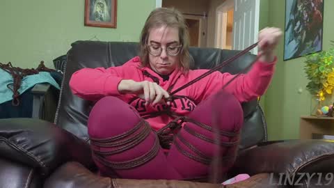 Snapshot of linzy19 chatting on 01.17.25 Linzy19 online show from 01.17.25