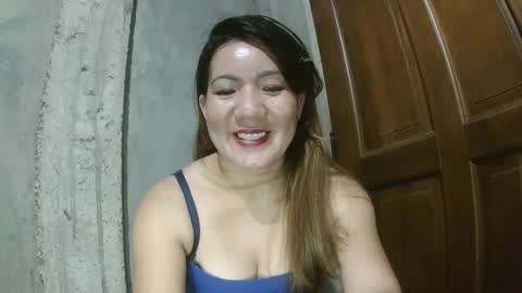 Snapshot of lipsofangel16 chatting on 01.08.25 im cherry online show from 01.08.25