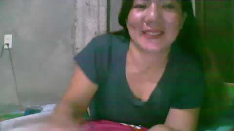 Snapshot of lipsofangel16 chatting on 01.10.25 im cherry online show from 01.10.25