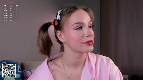 Lina online show from 10.10.25