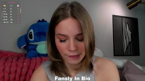 Lina online show from 10.17.25