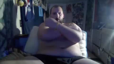 Snapshot of liquidscissors chatting on 11.11.25 LiquidScissors online show from 11.11.25