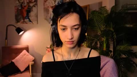 Lis online show from 12.05.25