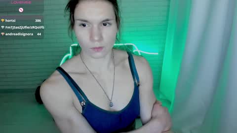 Snapshot of lisa_ree_ chatting on 01.25.25 lisa online show from 01.25.25