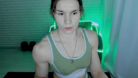 Snapshot of lisa_ree_ chatting on 01.28.25 lisa online show from 01.28.25