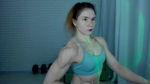 Snapshot of lisa_ree_ chatting on 10.16.25 lisa online show from 10.16.25