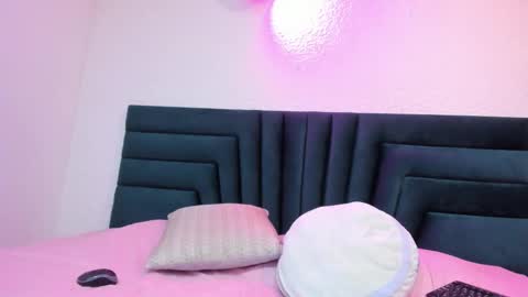 lisa white  online show from 01.16.25