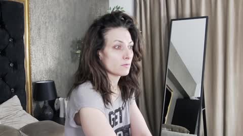 lisacroft online show from 02.09.25