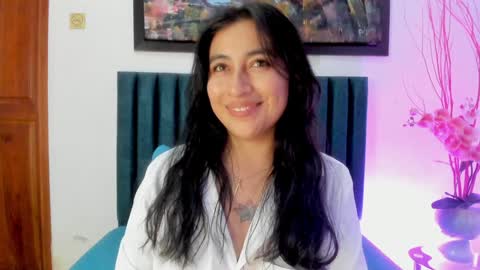 LisaHadwiin online show from 01.18.25