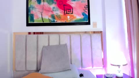 LisaHadwiin online show from 02.18.25