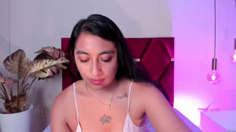 LisaHadwiin online show from 02.19.25