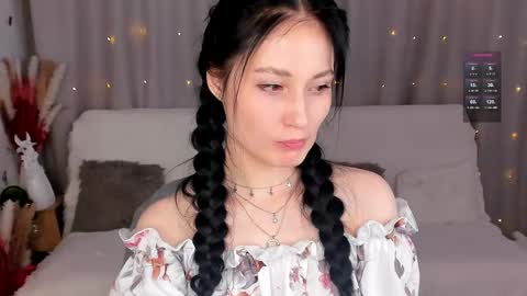 Snapshot of lisamooore chatting on 02.14.25 Lisa Moore online show from 02.14.25