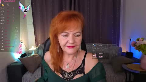 Snapshot of lisetmonro_ chatting on 09.17.25 Hellomy name is Liset online show from 09.17.25