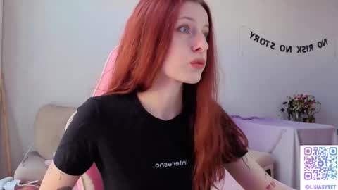 Snapshot of lisiasweet chatting on 09.19.25 Lika online show from 09.19.25
