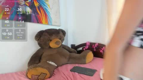 lissa_petitee online show from 11.17.25