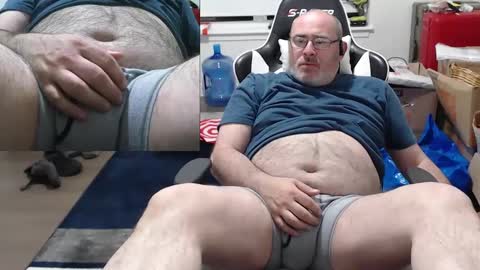 Snapshot of litemike7 chatting on 09.30.25 litemike7 online show from 09.30.25