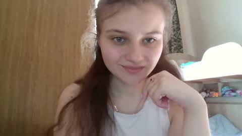 little_shygirl_ online show from 02.25.25