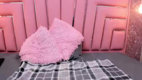 Sussy  online show from 11.14.25