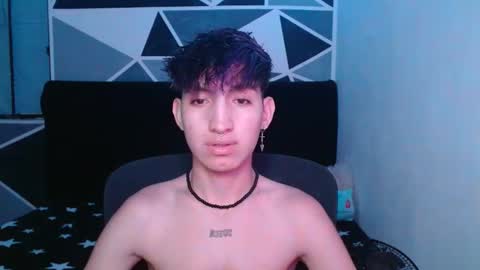 Snapshot of littlextrem chatting on 12.25.24 Eros online show from 12.25.24