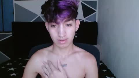 Snapshot of littlextrem chatting on 01.02.25 Eros online show from 01.02.25