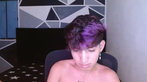 Snapshot of littlextrem chatting on 01.02.25 Eros online show from 01.02.25