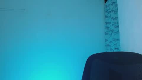 Snapshot of littlextrem chatting on 02.03.25 Eros online show from 02.03.25