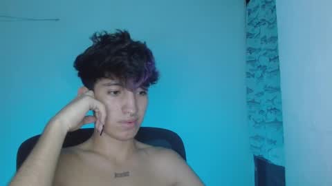 Snapshot of littlextrem chatting on 02.03.25 Eros online show from 02.03.25