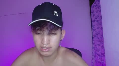 Snapshot of littlextrem chatting on 02.19.25 Eros online show from 02.19.25