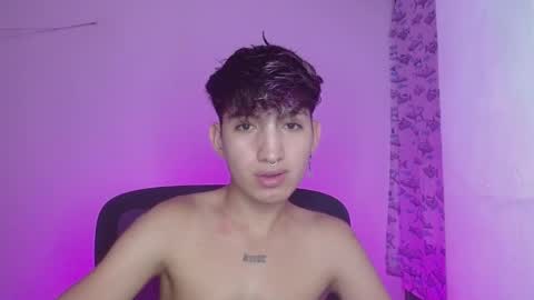Snapshot of littlextrem chatting on 02.23.25 Eros online show from 02.23.25