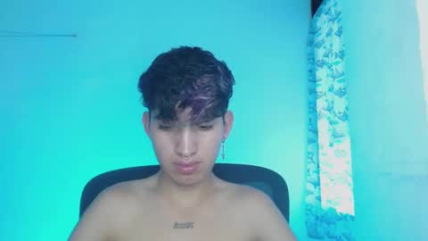 Snapshot of littlextrem chatting on 02.24.25 Eros online show from 02.24.25