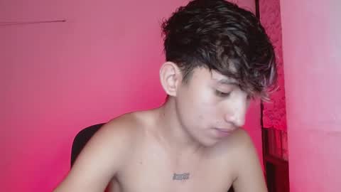 Snapshot of littlextrem chatting on 02.28.25 Eros online show from 02.28.25