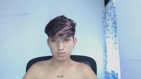 Snapshot of littlextrem chatting on 03.02.25 Eros online show from 03.02.25