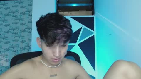 Snapshot of littlextrem chatting on 03.05.25 Eros online show from 03.05.25