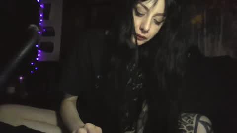 Snapshot of livmirage chatting on 01.22.25 Liv Mirage online show from 01.22.25