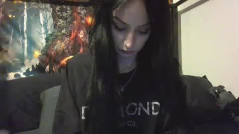 Snapshot of livmirage chatting on 03.05.25 Liv Mirage online show from 03.05.25