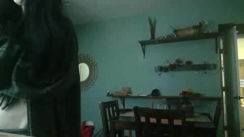 Snapshot of livmirage chatting on 10.17.25 Liv Mirage online show from 10.17.25