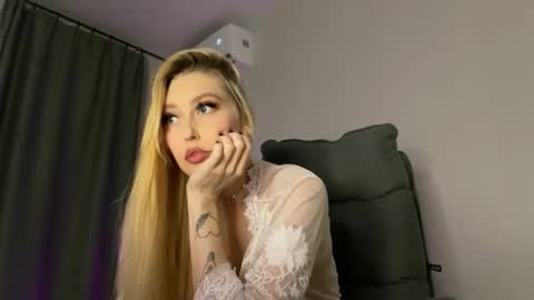 Liya Ray online show from 11.01.25