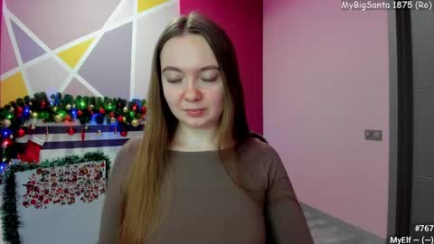 Girl next door online show from 12.09.24