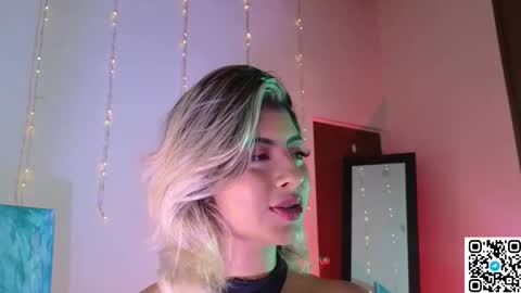 Snapshot of lizambarr chatting on 09.22.25 Lizeth online show from 09.22.25