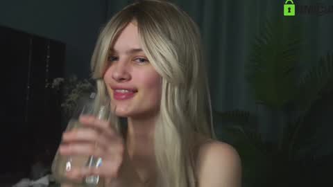 Sunnheart online show from 01.18.25