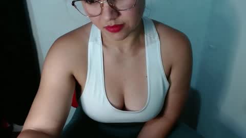 Snapshot of lizbodu chatting on 01.06.25 Lizze Bodu 3 online show from 01.06.25