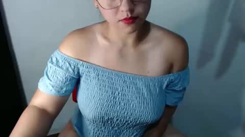 Snapshot of lizbodu chatting on 01.15.25 Lizze Bodu 3 online show from 01.15.25