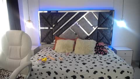 Lizha  online show from 02.22.25