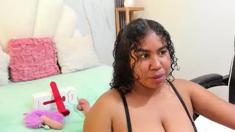 lizzie_williamss online show from 11.09.25