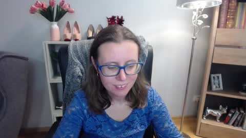 Lizzy online show from 12.03.25