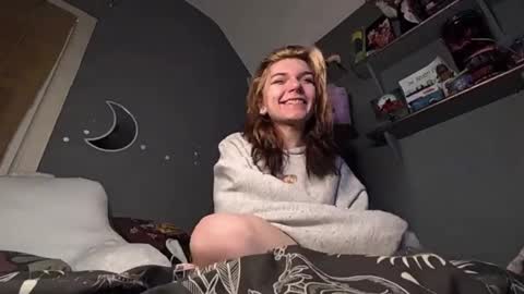 Snapshot of lizzyylovesick chatting on 12.09.24 lizzybunny online show from 12.09.24