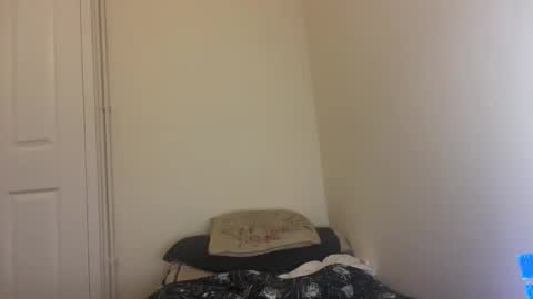 Snapshot of lizzyylovesick chatting on 10.02.25 lizzybunny online show from 10.02.25