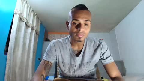 Snapshot of lobo_cockk chatting on 02.10.25 edwin online show from 02.10.25
