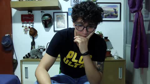 Snapshot of lobomx19 chatting on 12.06.24 Lobo online show from 12.06.24